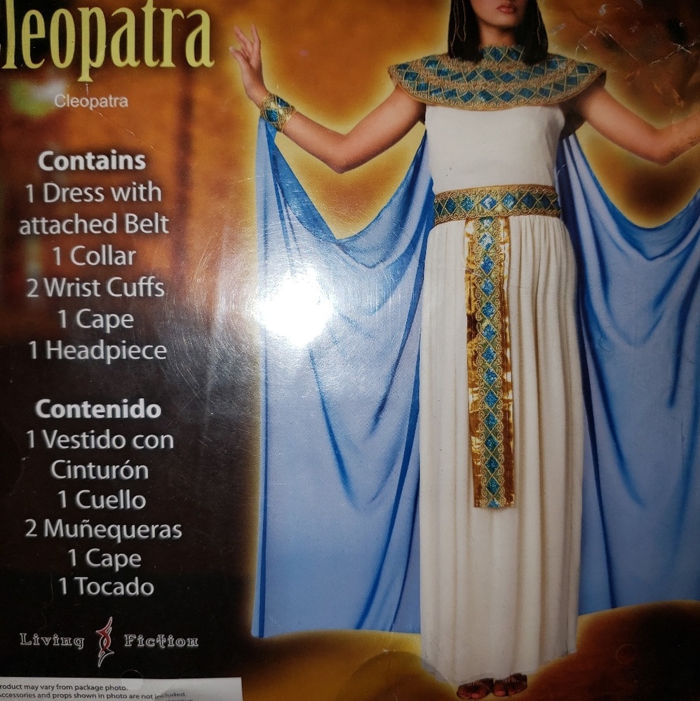 *Living Fiction Size Med Cleopatra 6 piece Costume